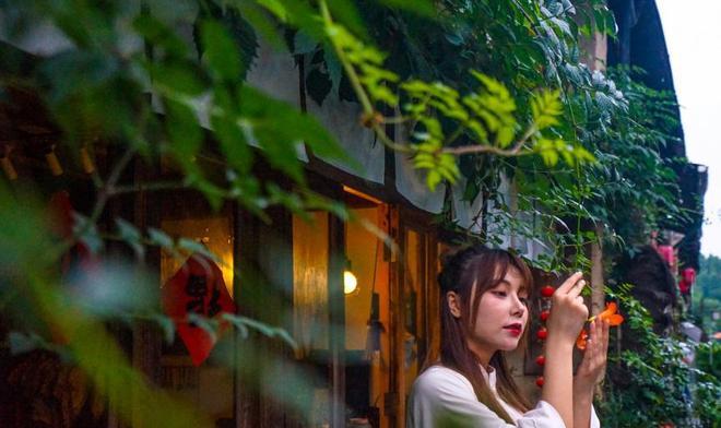 男人喜欢找比自己大的女人吗？